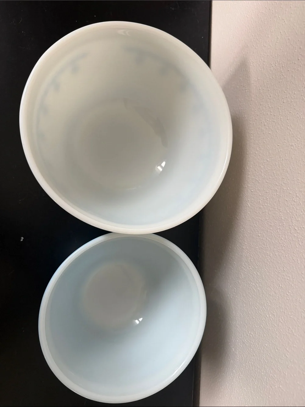 Pyrex printed blue
