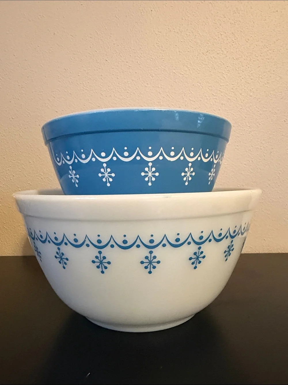 Pyrex glass chips durable