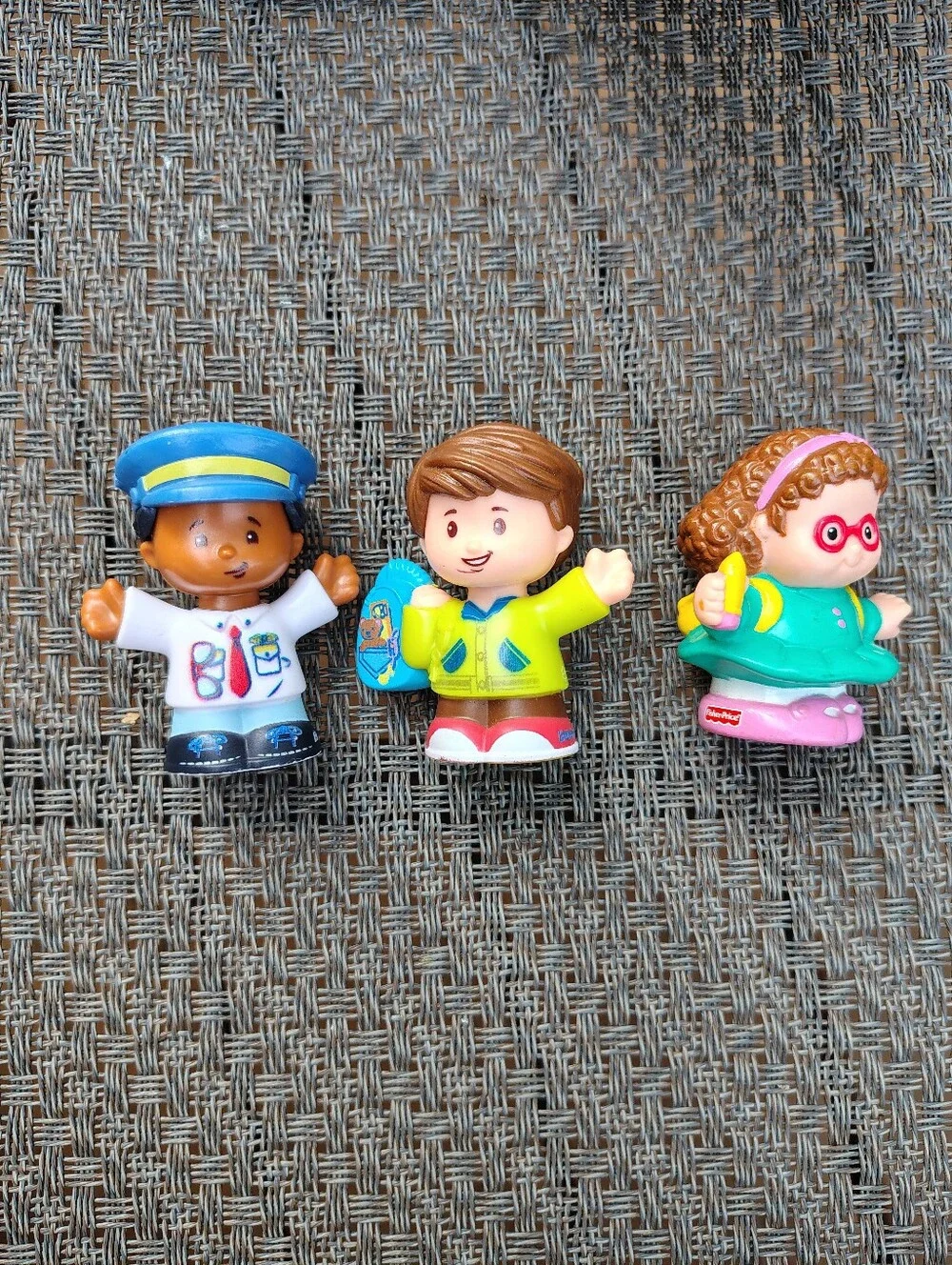Fisher Price Little People Blue Jet Plane Musical Sounds Talking with 3 People
