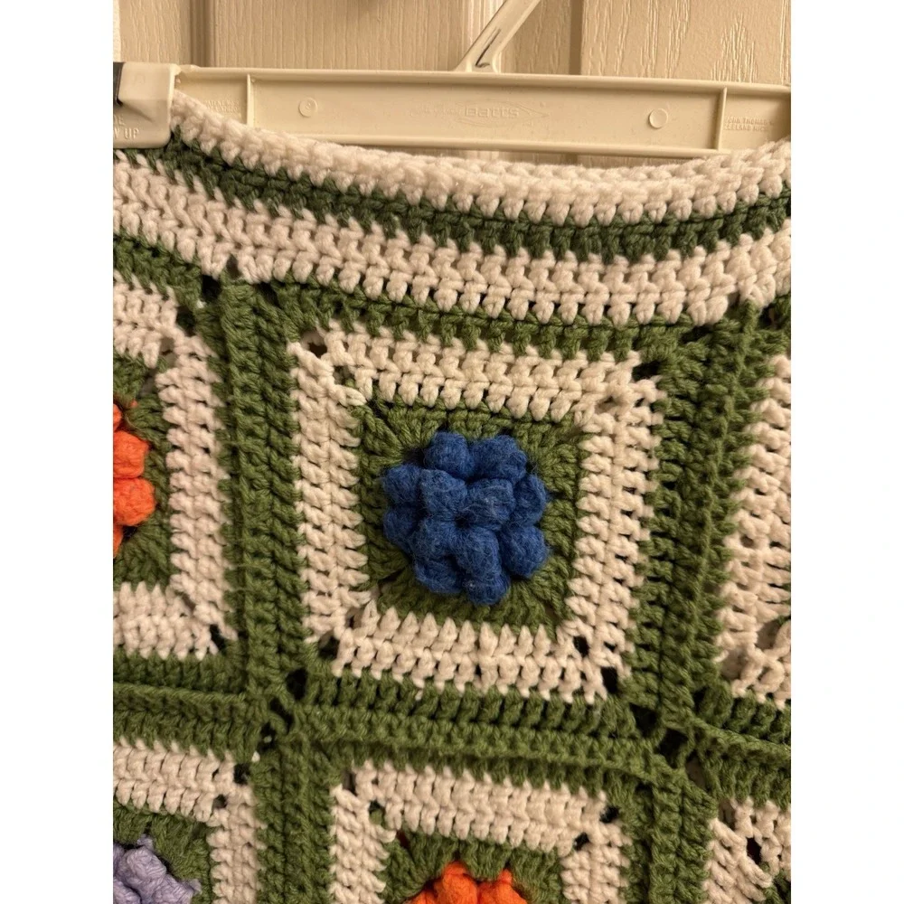 Vtg Granny Square Crochet Afghan 3d Flowers‎ Multicolor 48x48 Handmade Blanket