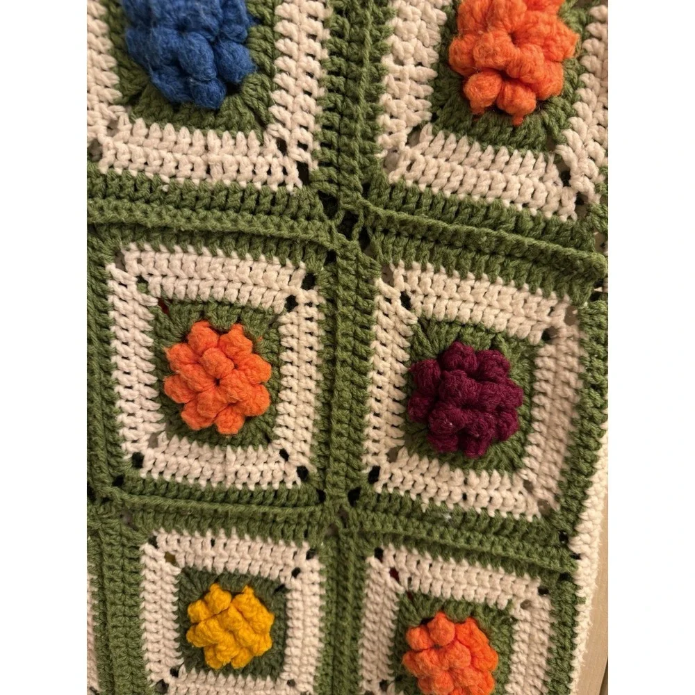 Vtg Granny Square Crochet Afghan 3d Flowers‎ Multicolor 48x48 Handmade Blanket