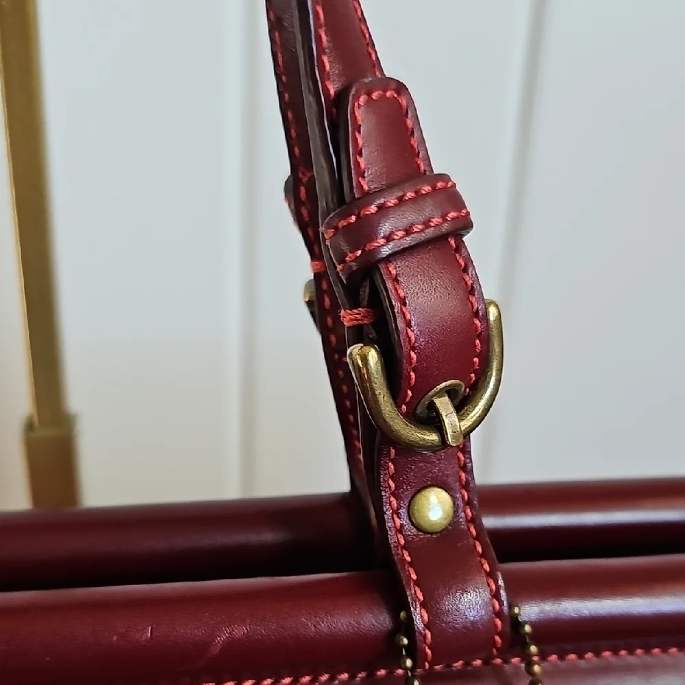 Coach this limited