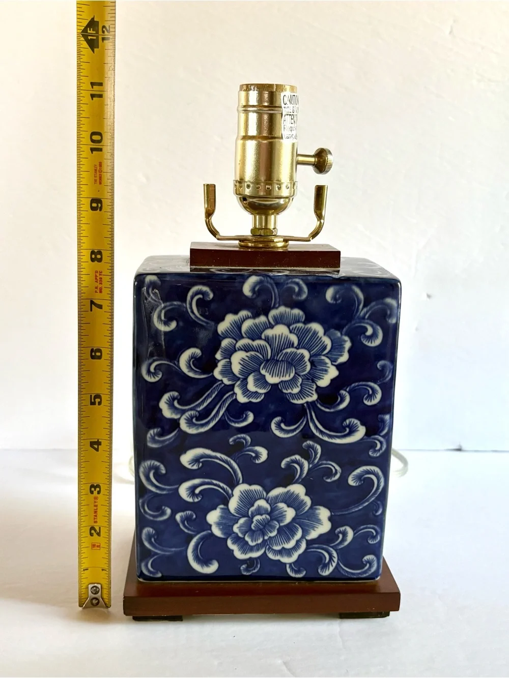 Ralph Lauren good lamp