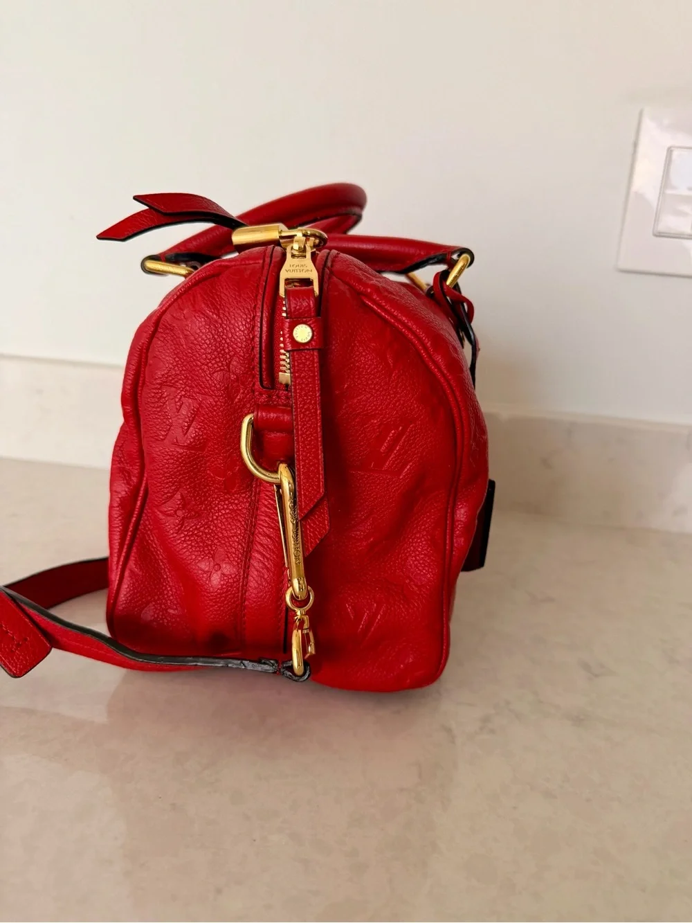 Louis Vuitton compact louis