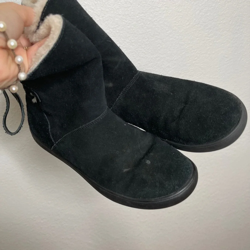 Koolaburra by UGG Black Suede Faux Fur Lined‎ Lace Up Back Boots Womens 8