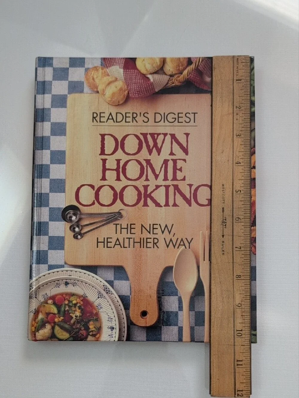 ReaderS Digest vintage reader