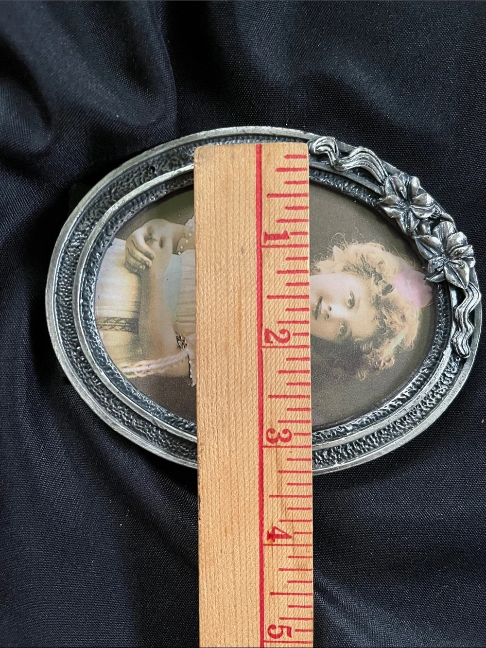 4 Vtg INTERPUR Pewter Picture Frames Floral Victorian Oval Heart Taiwan ROC