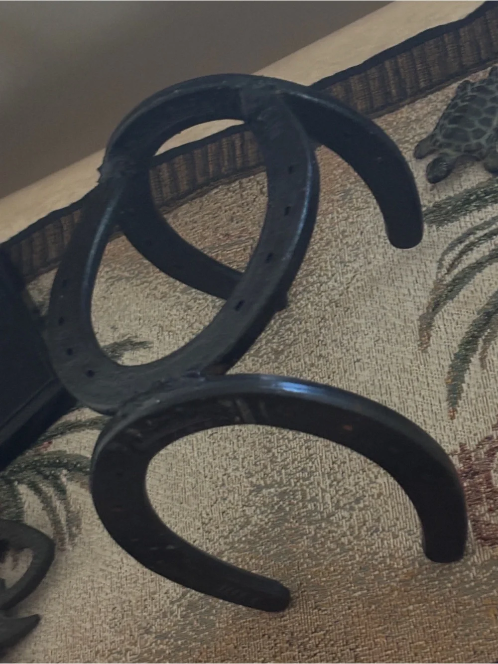 Vintage St Croix Forge Black Forged Horseshoe Single Wine Bottle Holder Rack