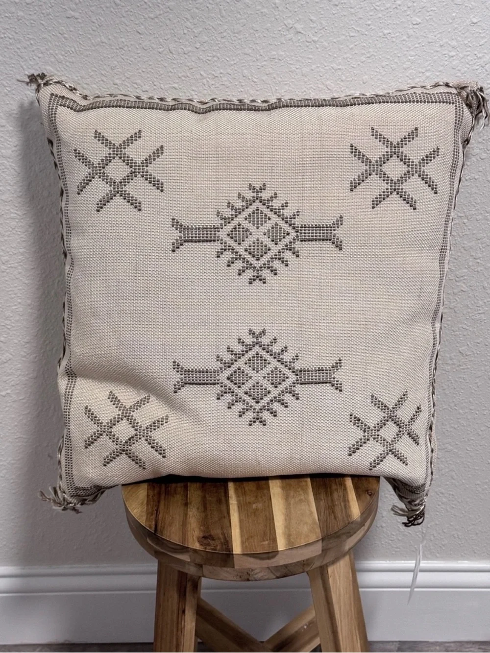 Four Hands Art Studio nwt four