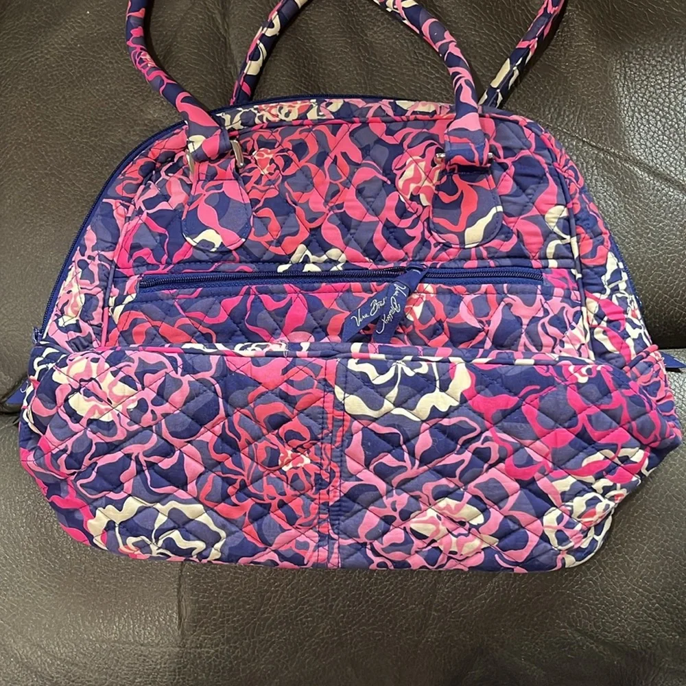 Vera Bradley great barely