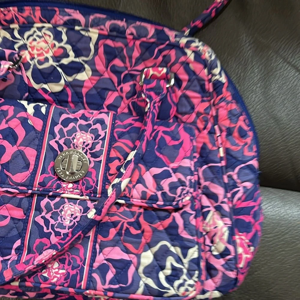 Vera Bradley great barely