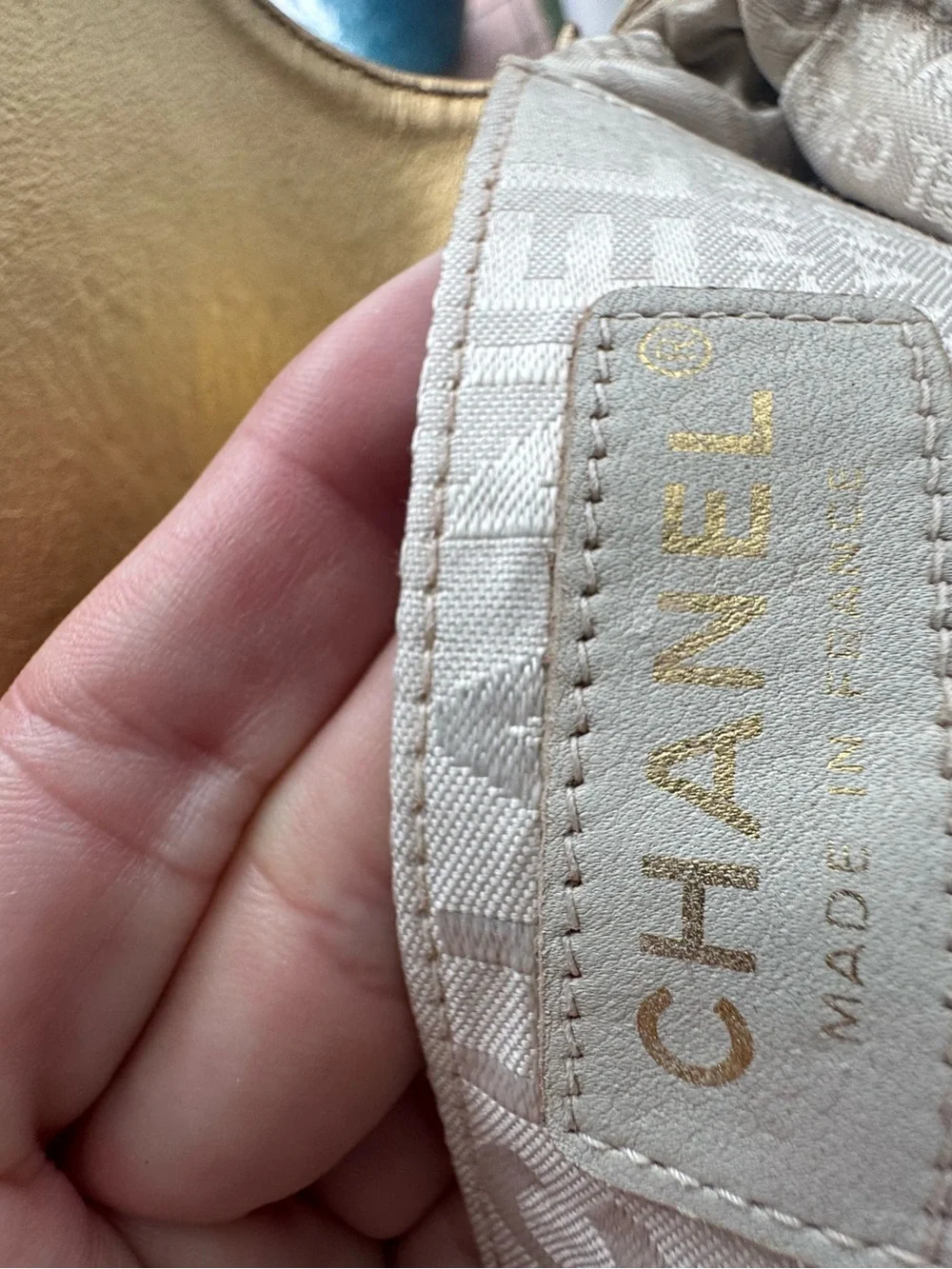 CHANEL classic flap