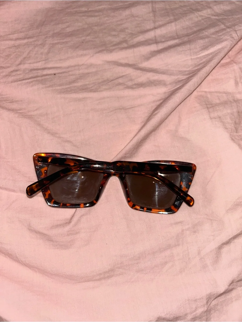 N/A stylish tortoiseshell