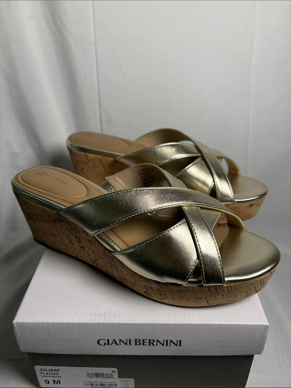 Giani Bernini metallic crossover