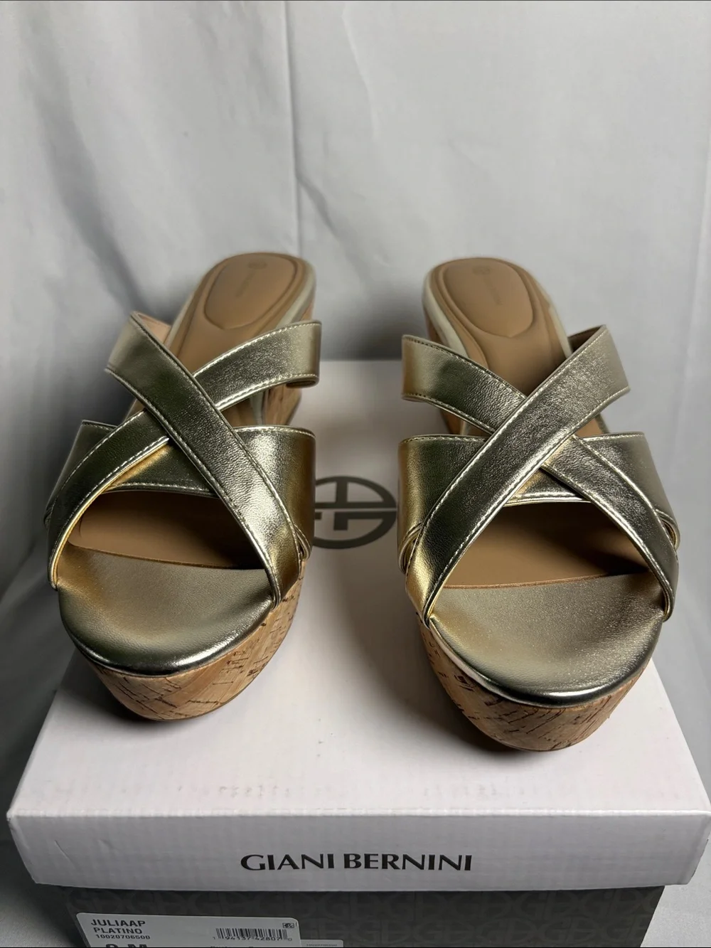 Giani Bernini metallic crossover