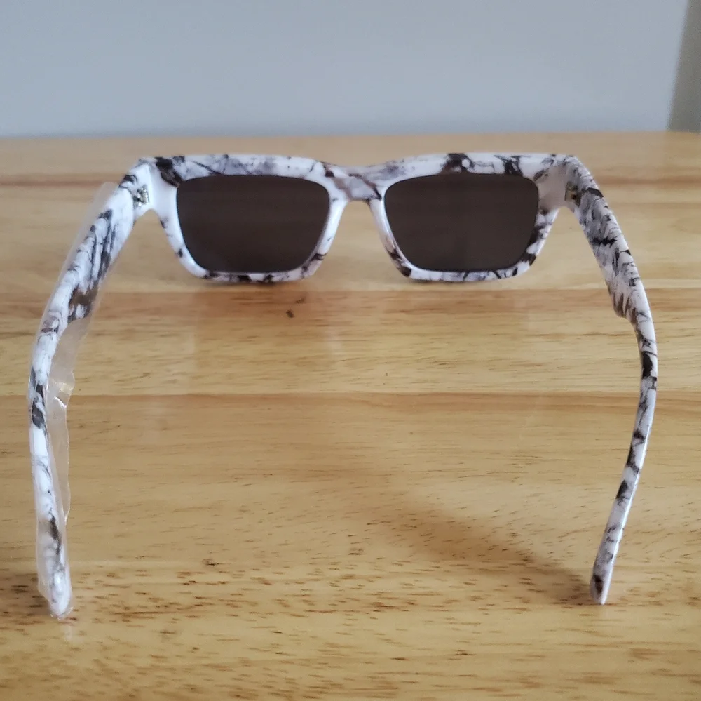 Unbranded Marble Thick frame Square Sunglasses UV 400 Protection Retro NWOT