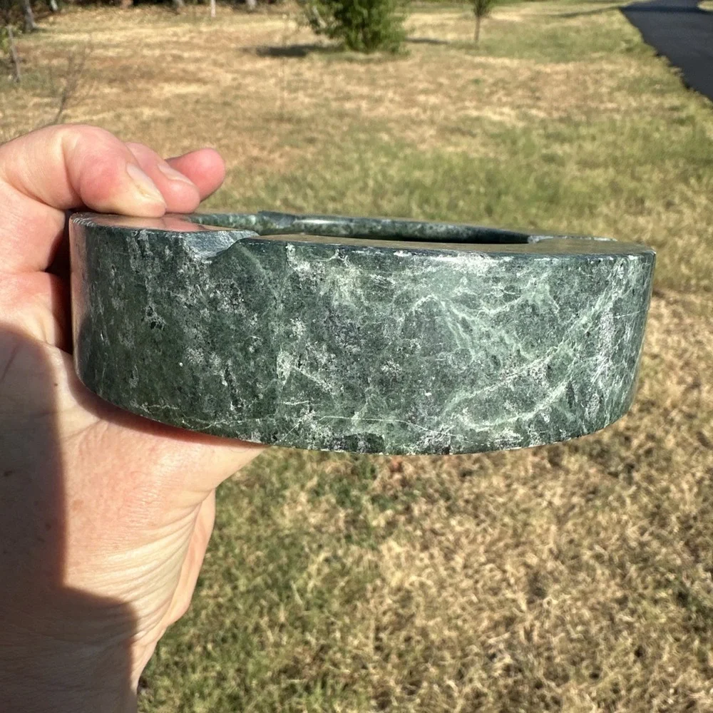 N/A heavy marble