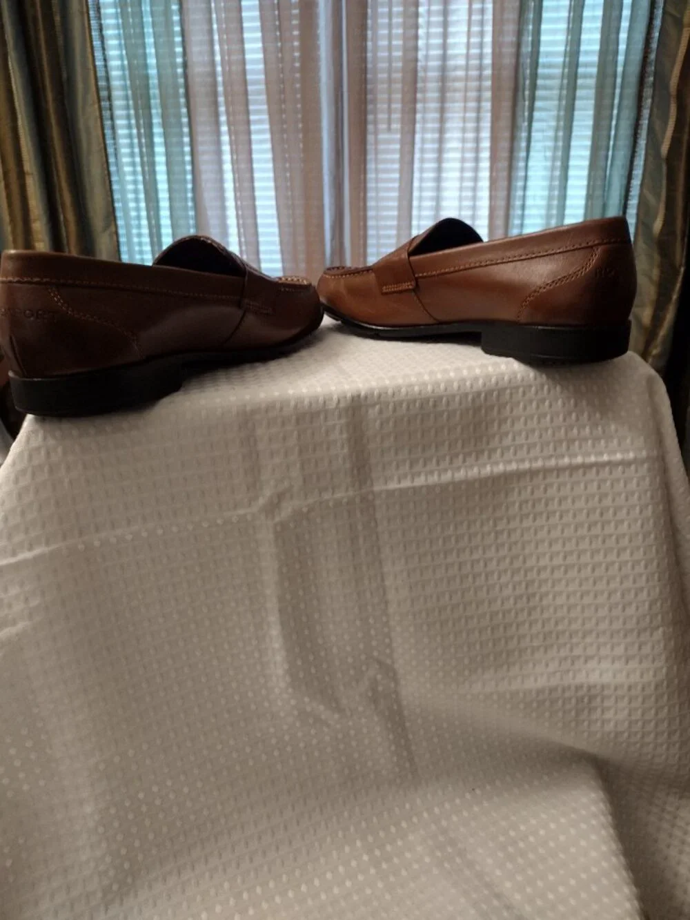 Rockport upper leather