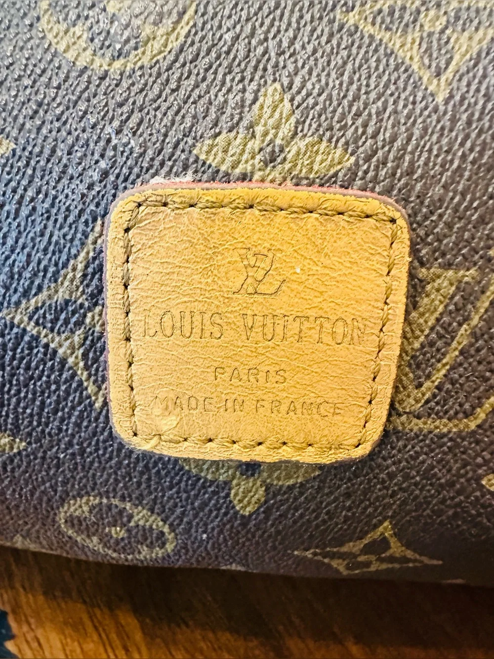 Louis Vuitton authentic louis