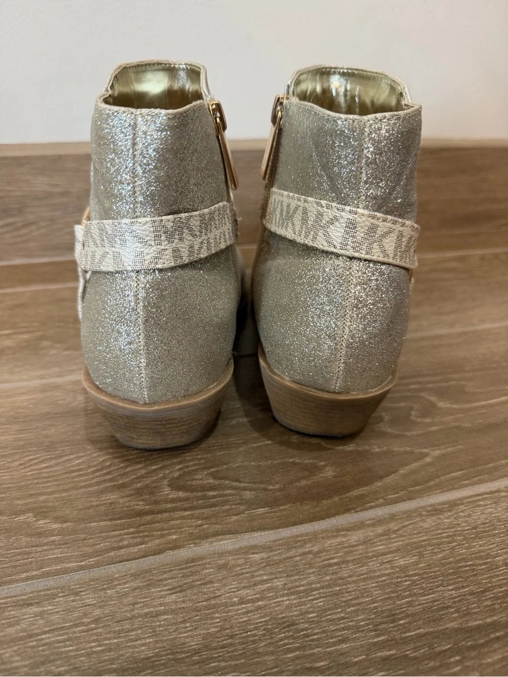 Michael Kors Glitter Cowgirl booties  girl Size 5