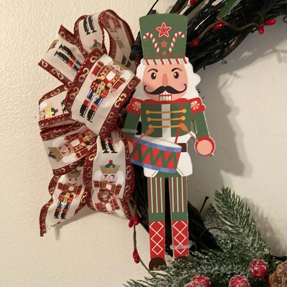 🎄HOST PICK Festive Nutcracker Holiday Wreath