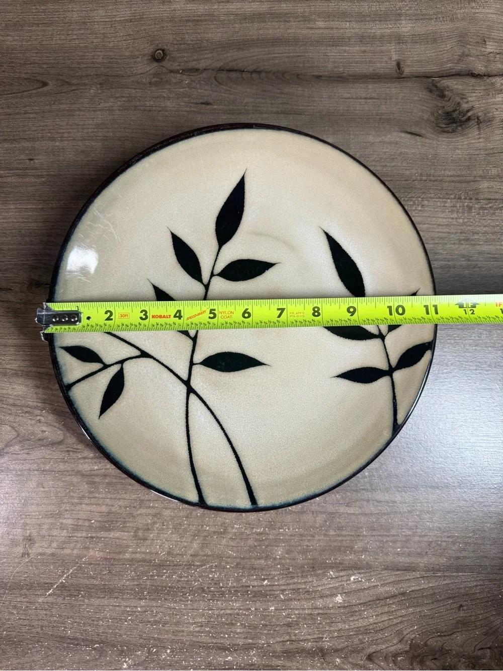 Gibson Elite Midnight Palm Leaves 11” Dinner Plates Brown Cream Set of 4