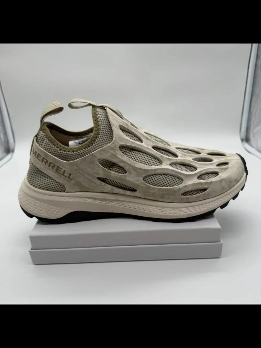 MERRELL Hydro Runner Men's Size 10 Beige