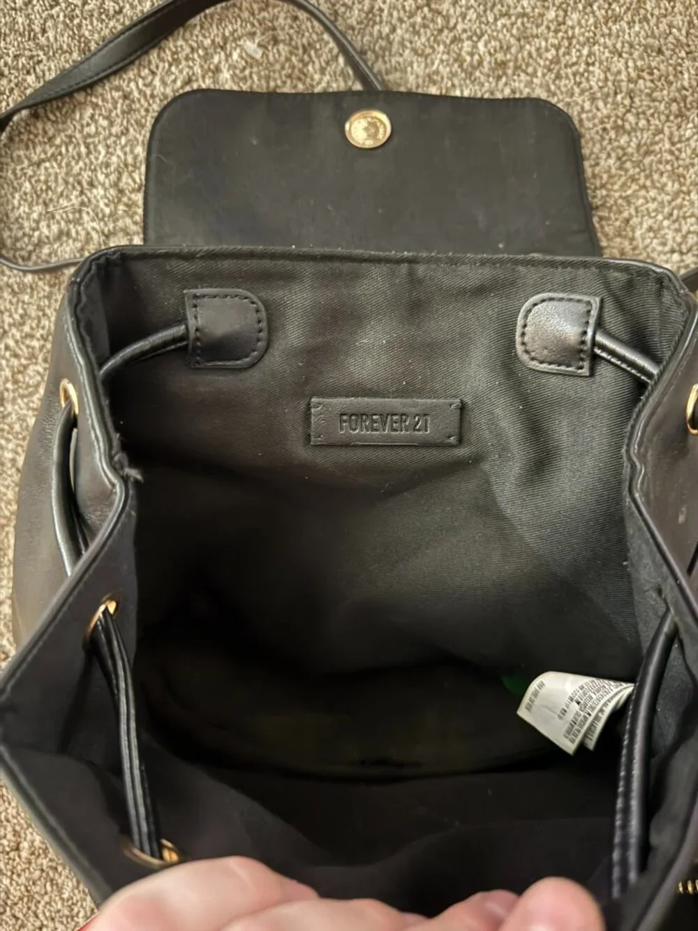 Forever 21 shows snap