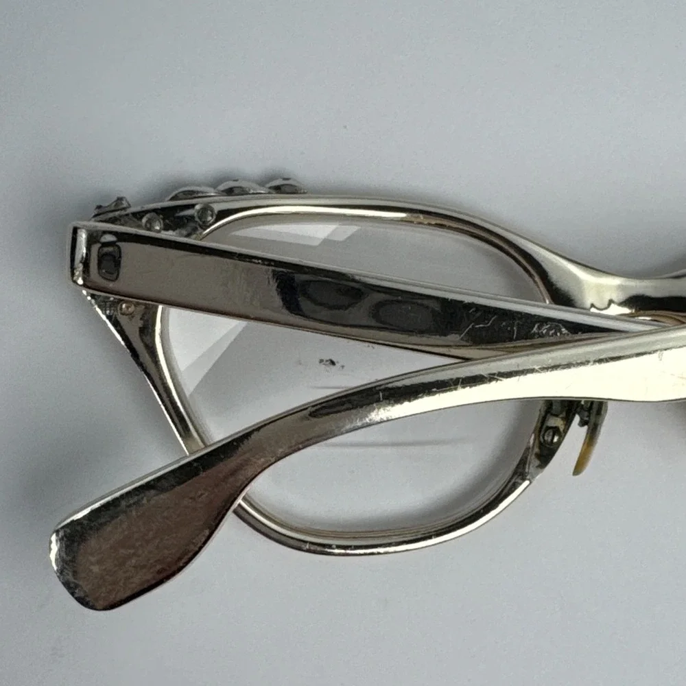 Tura Inc Filigree Gold-Tone‎ Women's Eyeglasses US Pat 631706 Cat-Eye Vintage