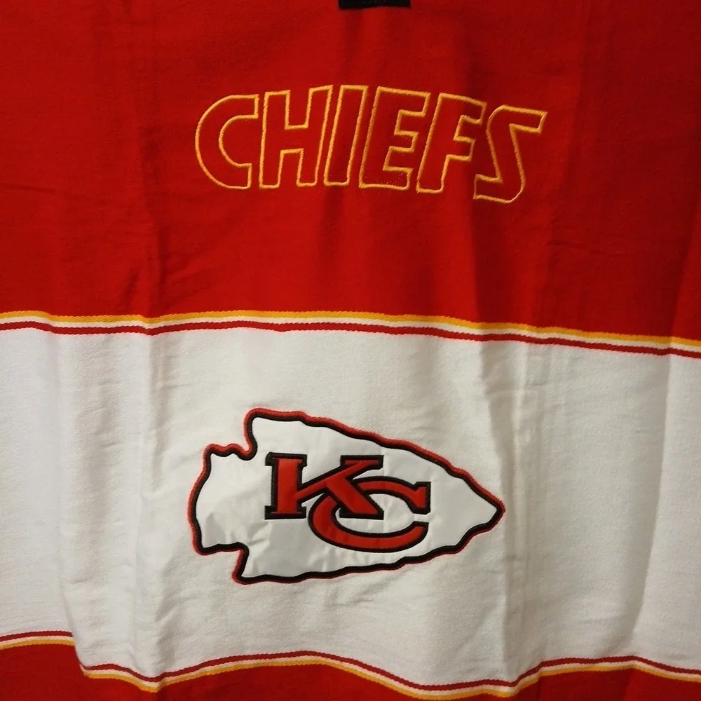 The Unbranded Brand nfl poncho