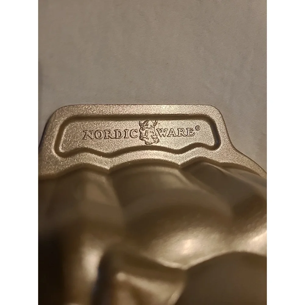 Williams-Sonoma‎ Botanical Pumpkin Loaf Pan
