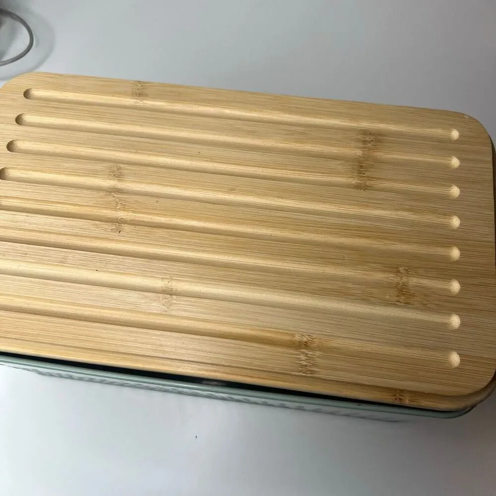 LARS NYSOM Bread Box I Metal Box with linen bag for long lasting freshness