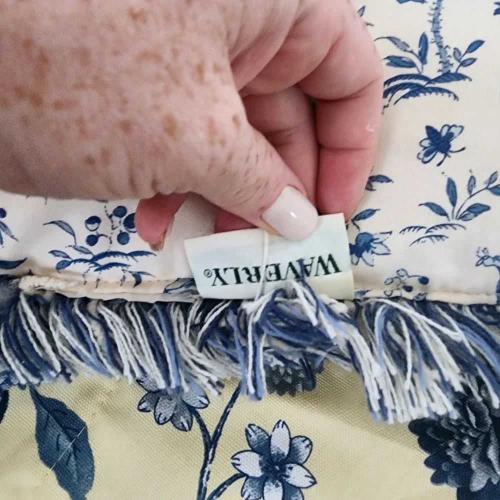 Waverly williamsburg set