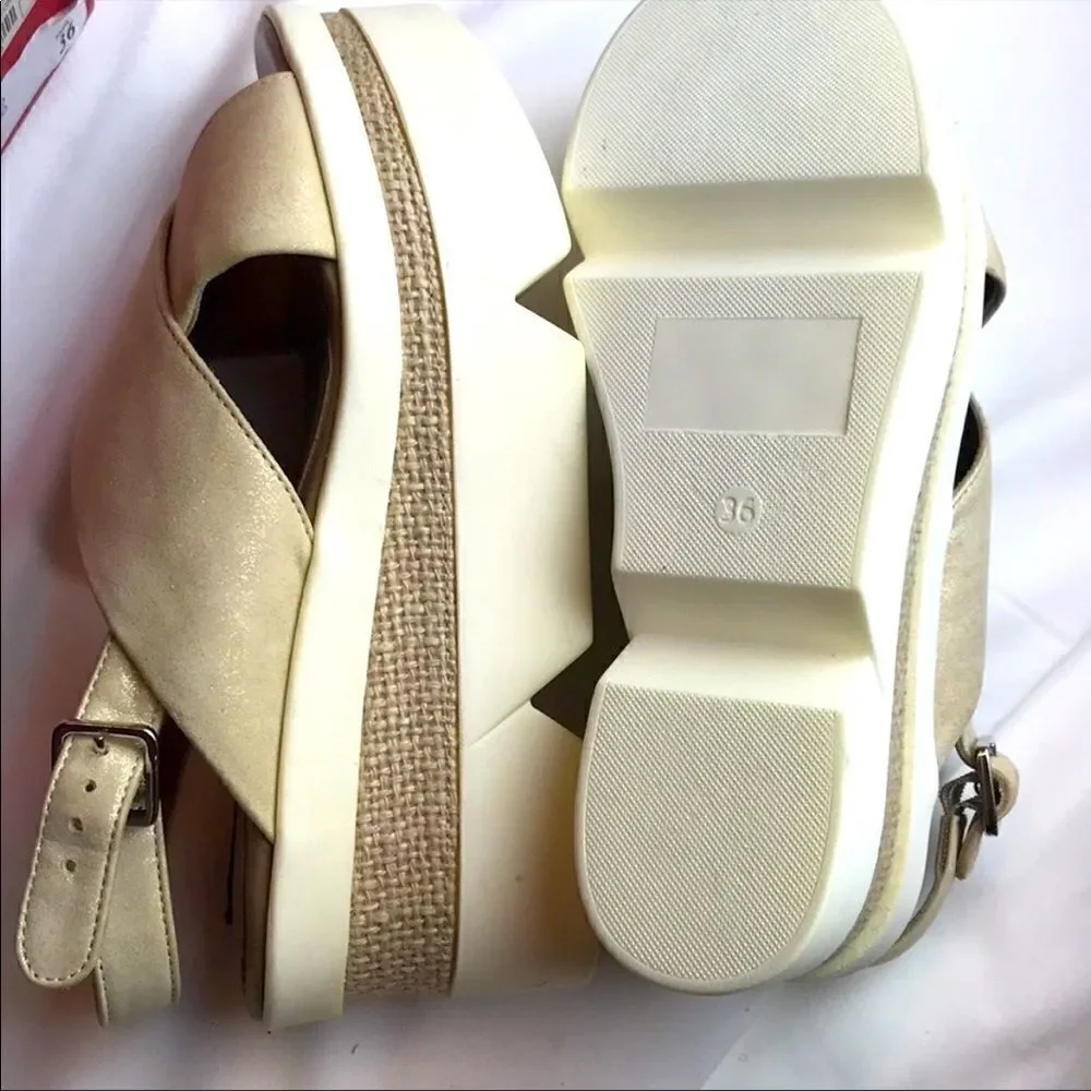 Diane B. inches platform ricci