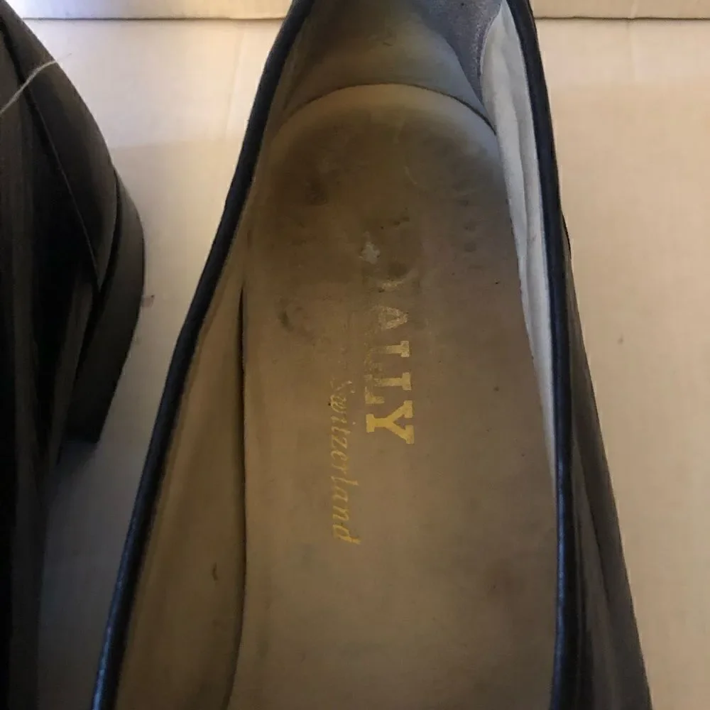 Bally authentic size 100%