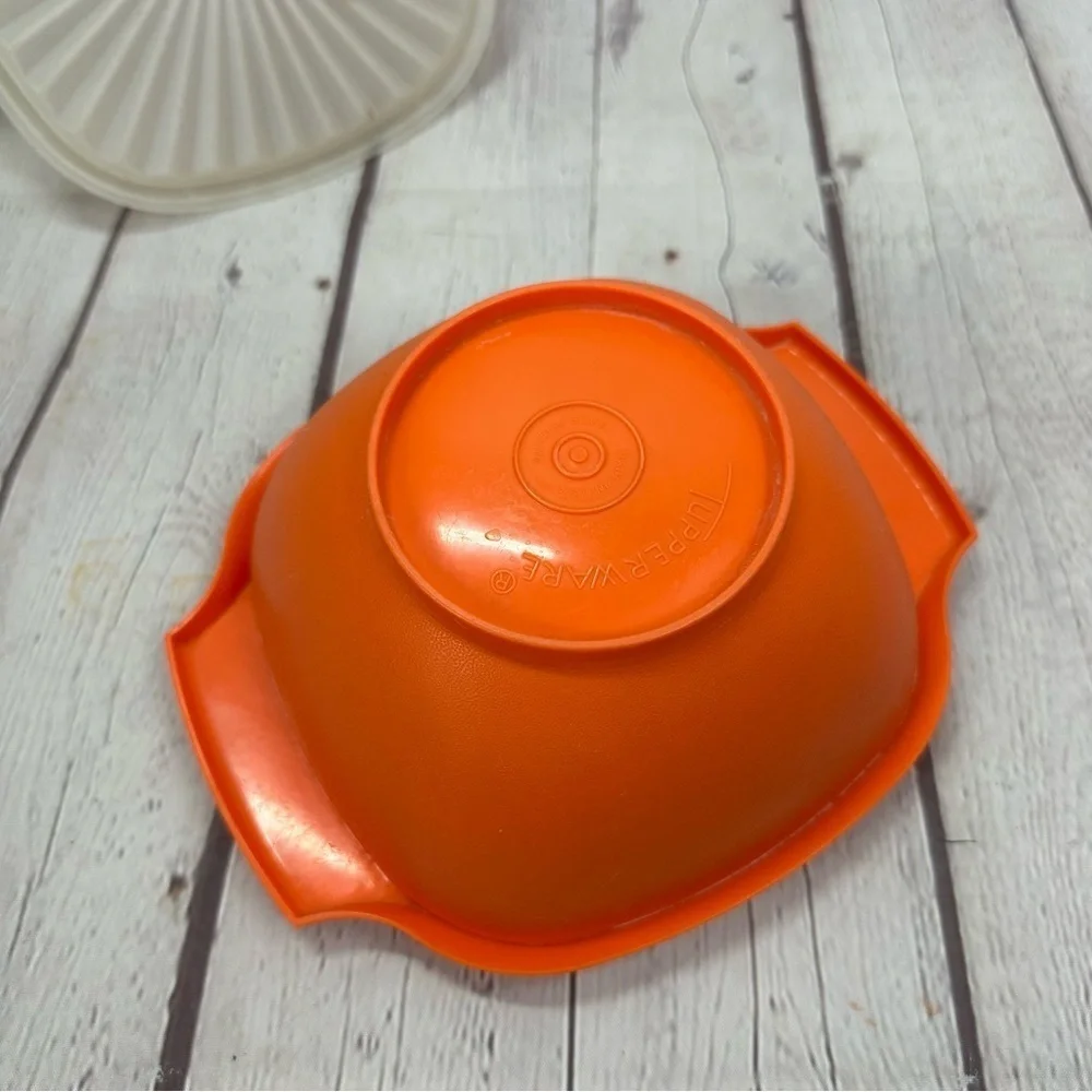 Tupperware good preowned