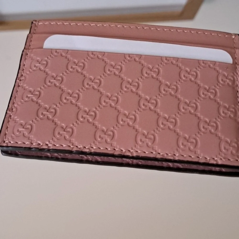 Gucci authentic microguccissima