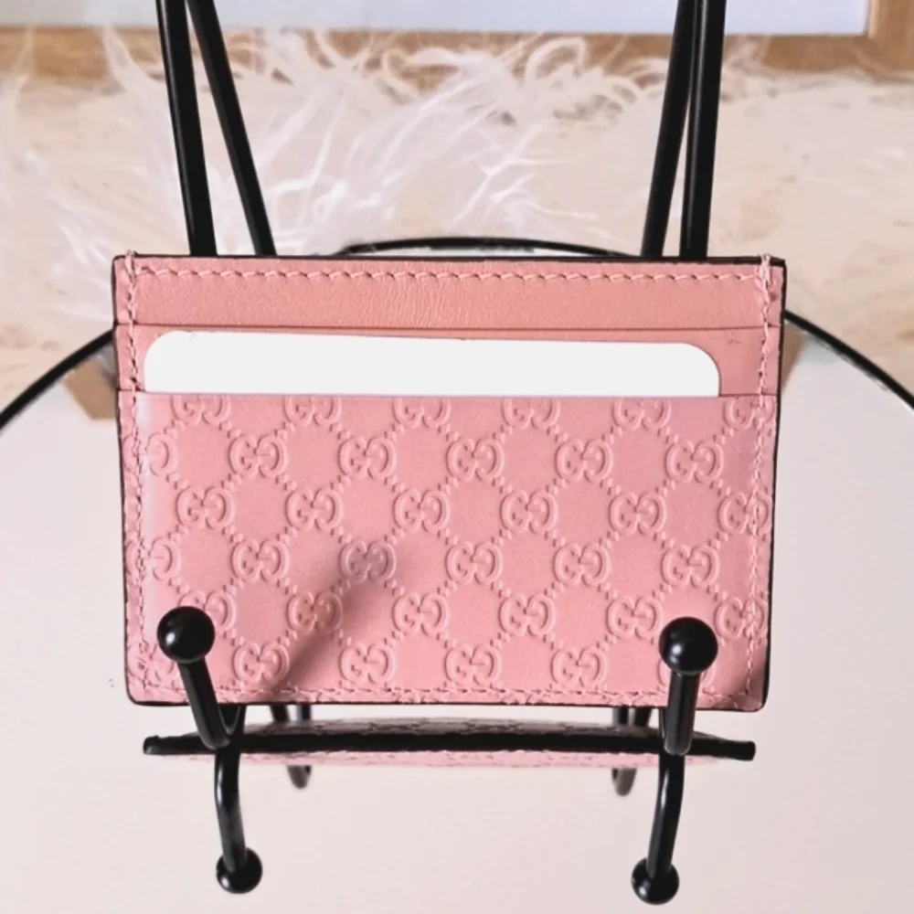 Gucci Microguccissima Card Holder Soft Pink  New