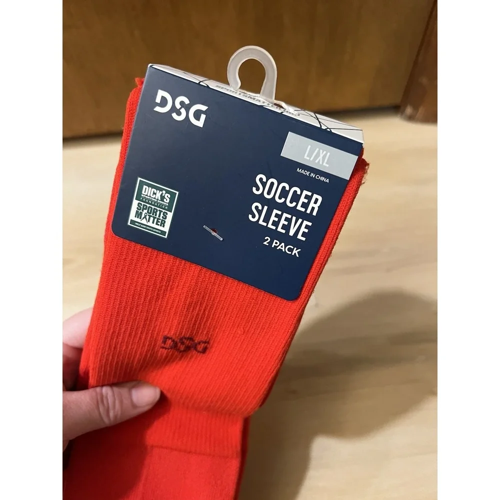 DSG Unisex Soccer Sleeve‎ 2 Pack Sz Large/XL Red Universal Sports NWT Football