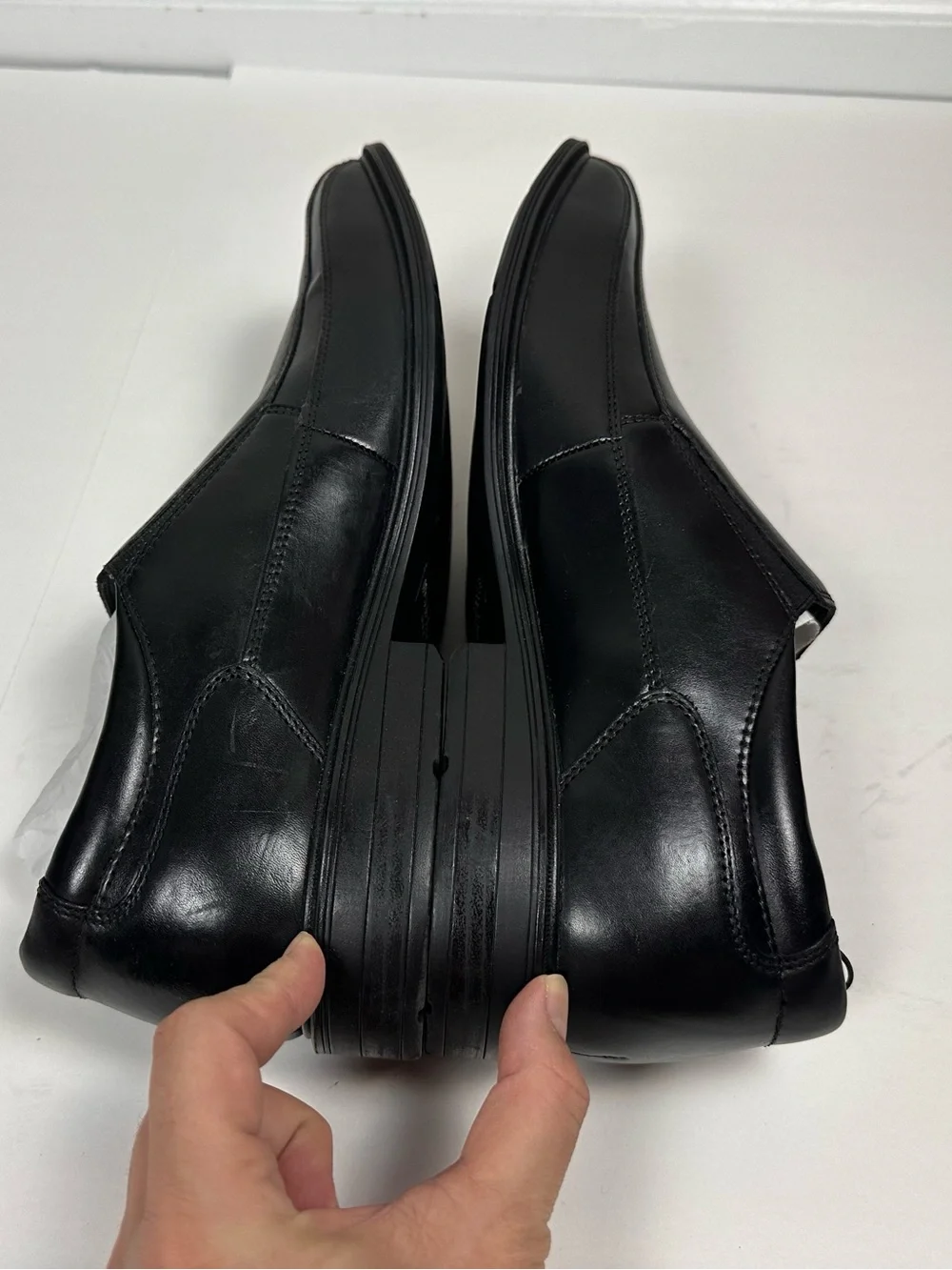Kenneth Cole kenneth cole