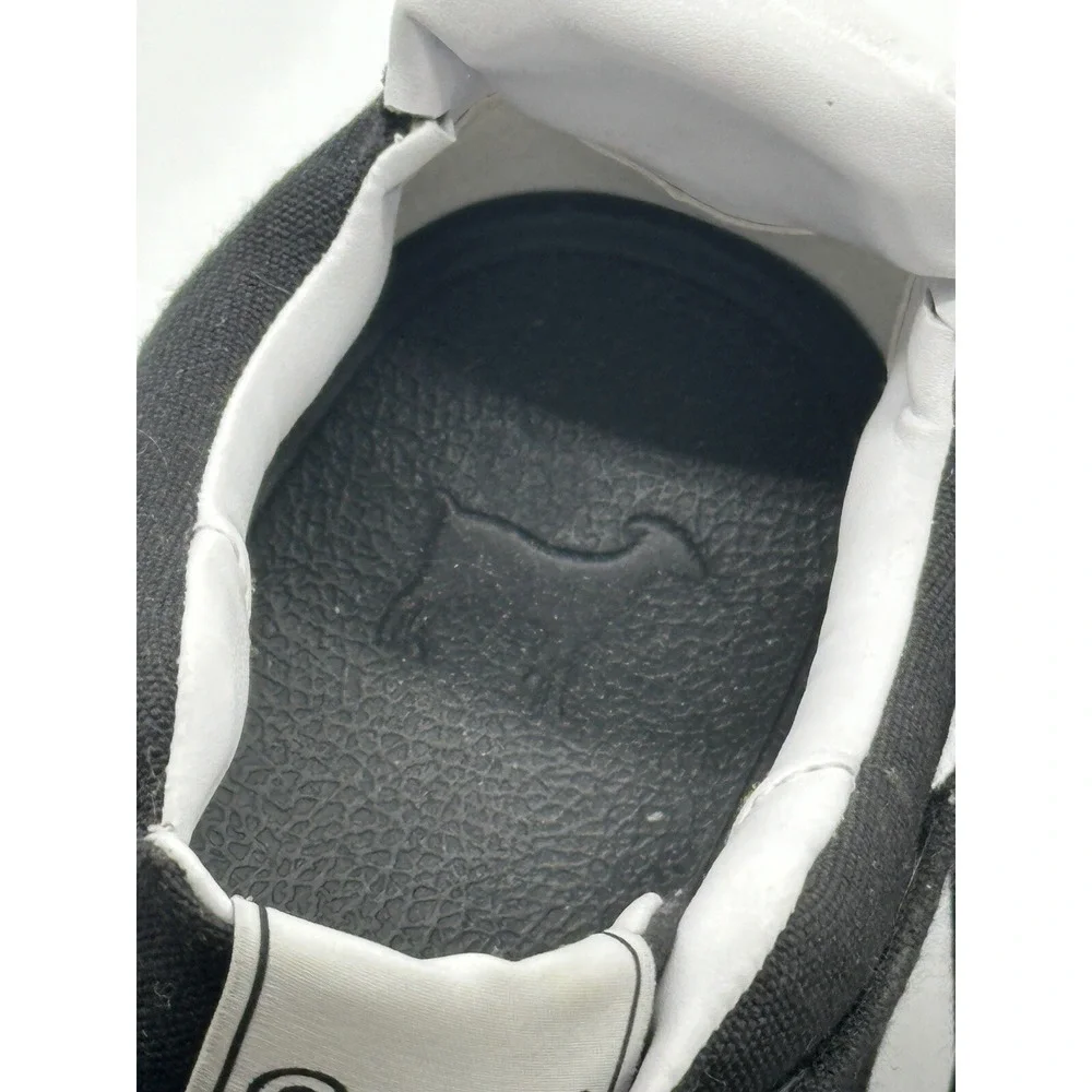 Goats Women's Black Canvas Crisscross‎ Straps Platform Slip-On Sneakers SZ 9.5