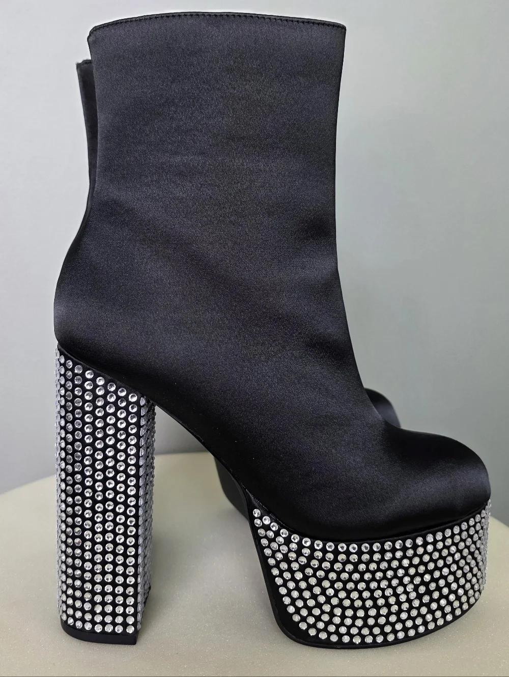 Forever 21 side shape ​heel