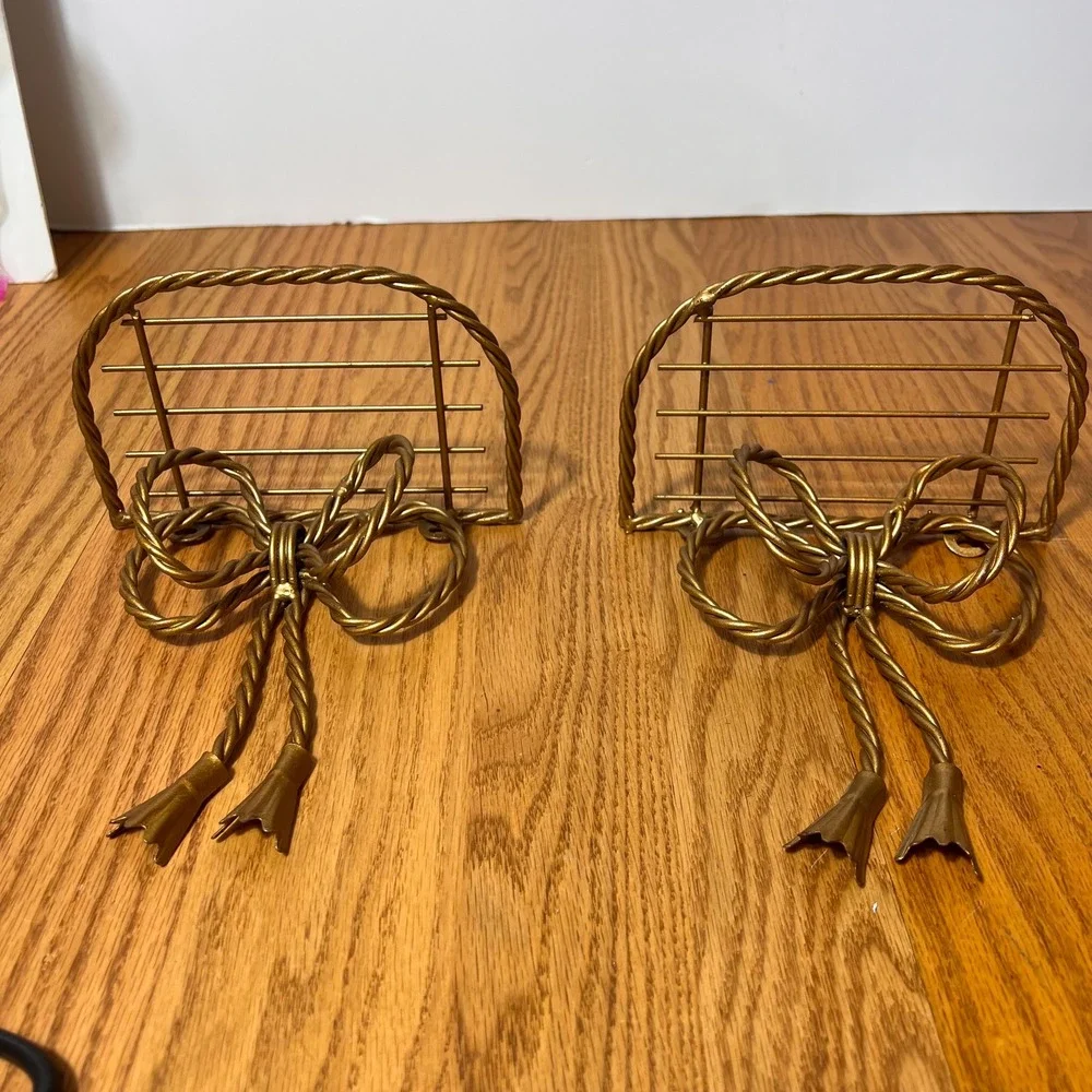 N/A charming pair