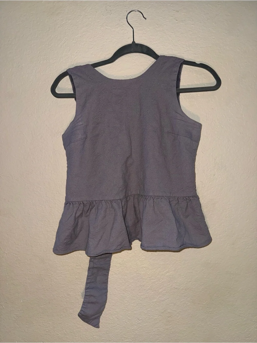 Preppy Women’s Peplum Tank Top in Lavender Gray