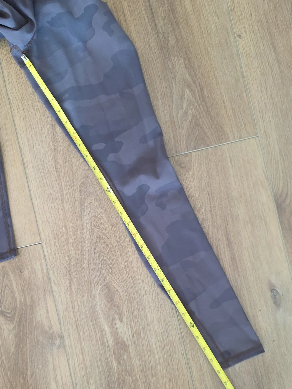 ALO Yoga Camo Leggings