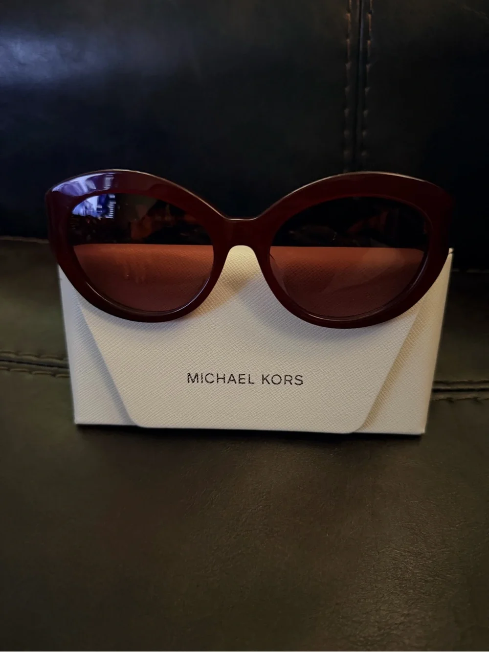 Michael Kors name model detail