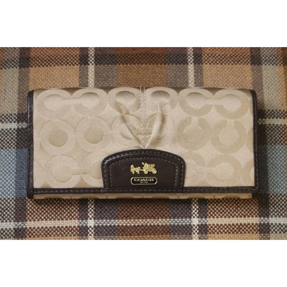 Coach Madison Op Art Clutch Wallet Beige Sateen & Leather Mahogany Khaki…