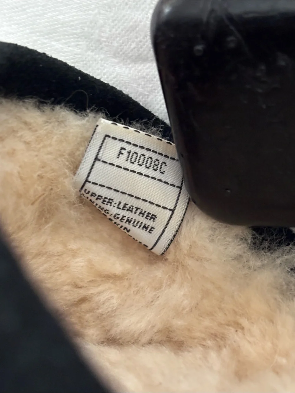 UGG classic slip
