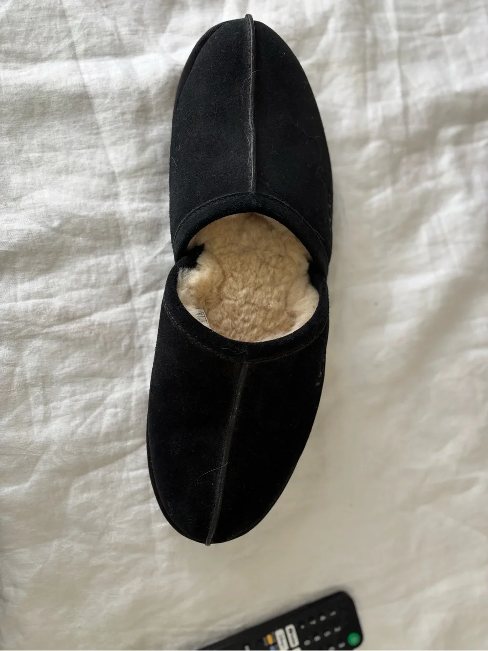 UGG classic slip