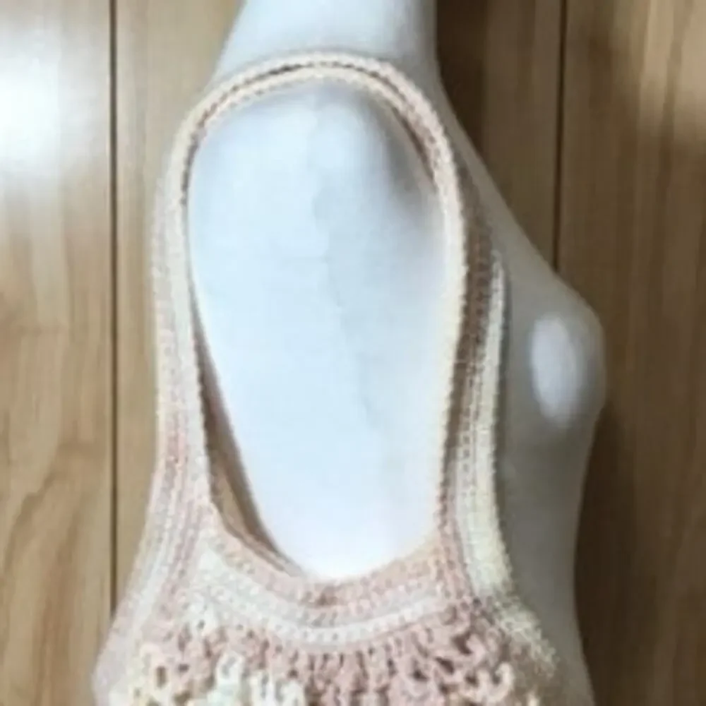 Handmade mesh made